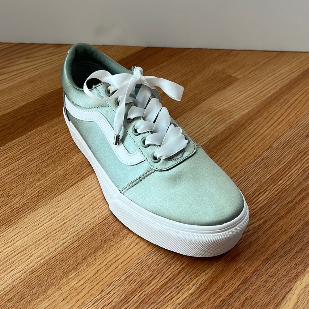 VANS “OFF THE WALL” Sage Shoes NEW - Picture 3 of 11